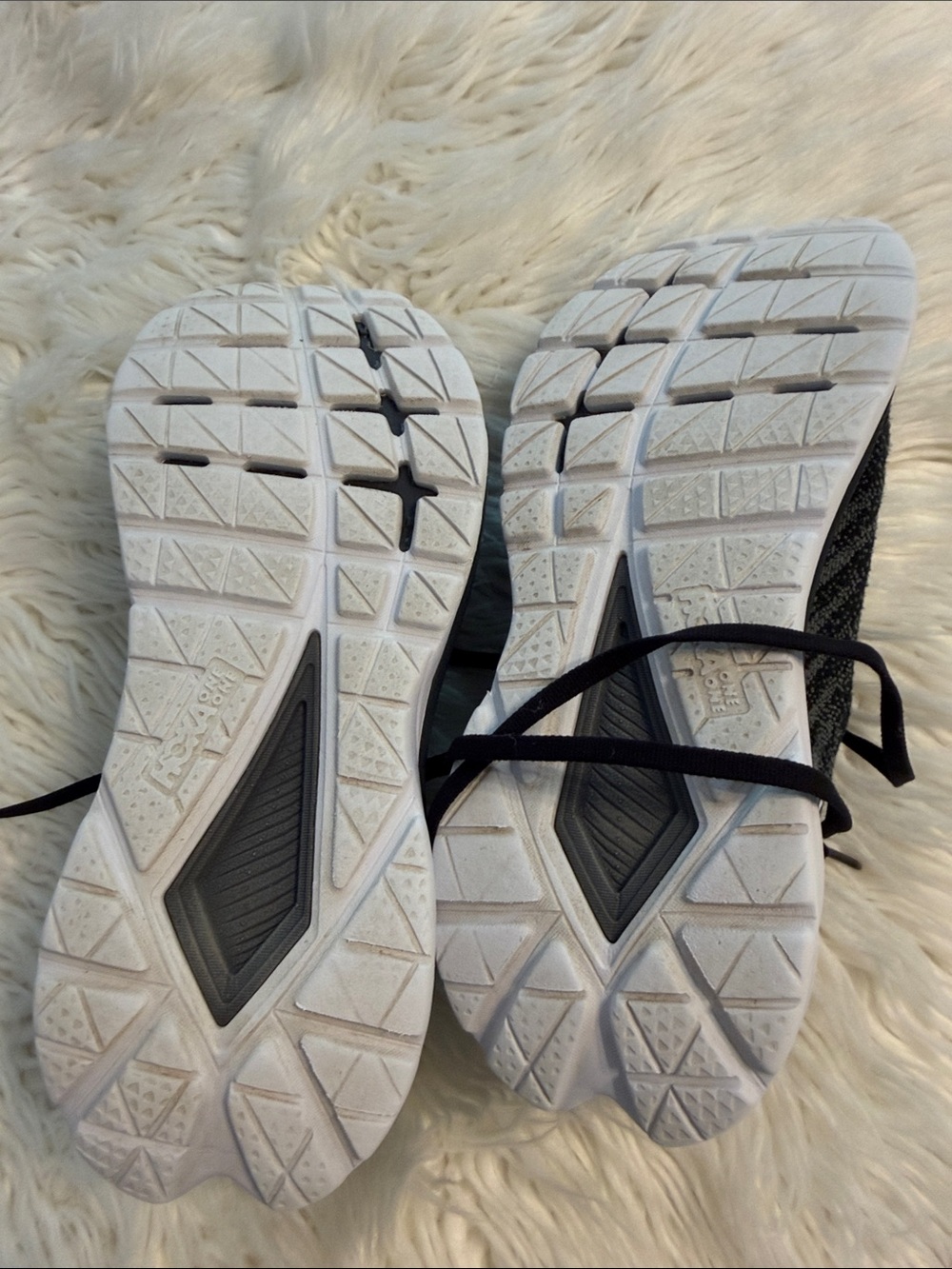 Hoka Black and White Athletic Running Shoes size 8B good condition - Picture 8 of 12